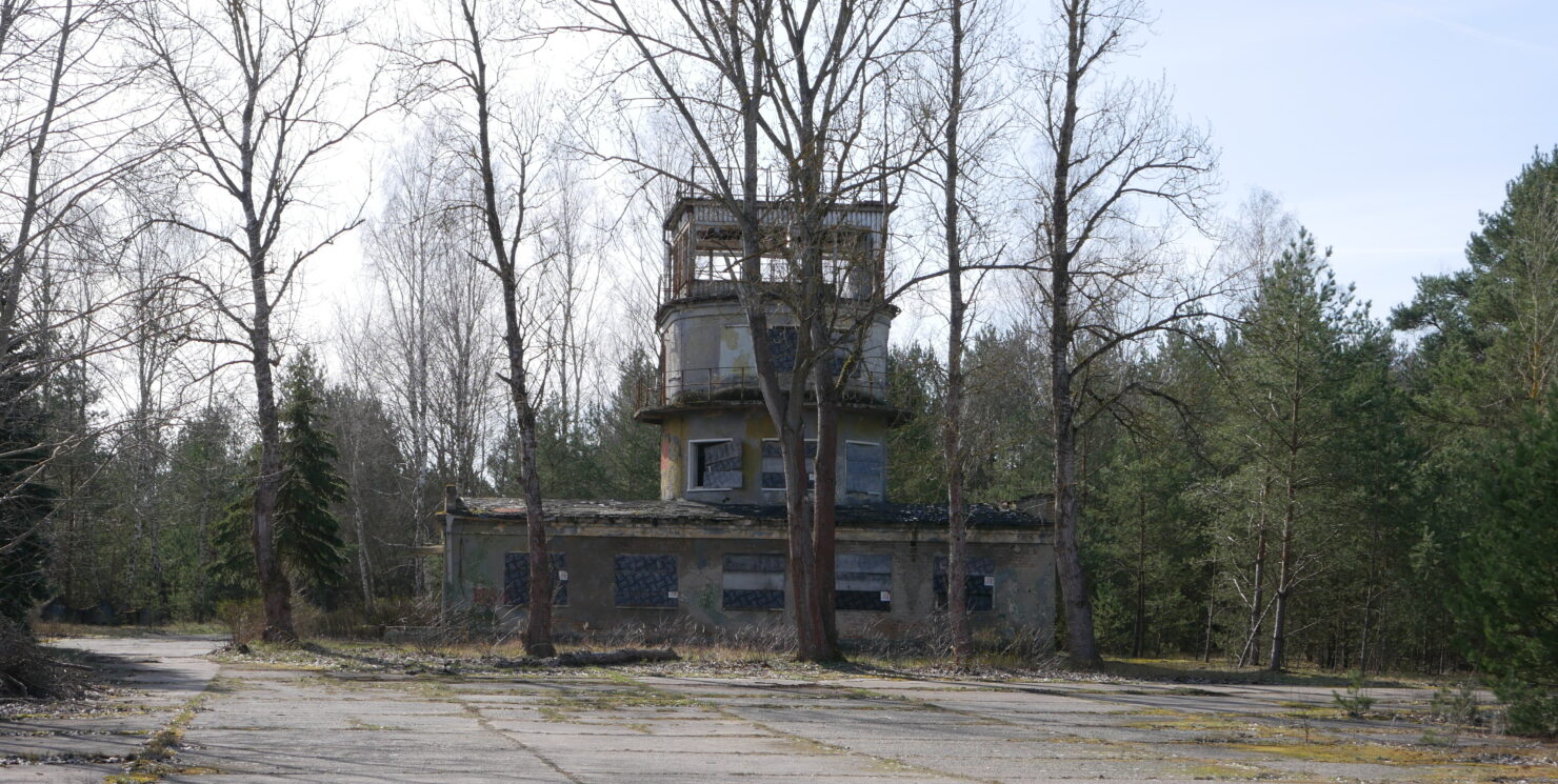 Lost Place – Sowjetische Luftwaffenbasis in Sperenberg bei Berlin