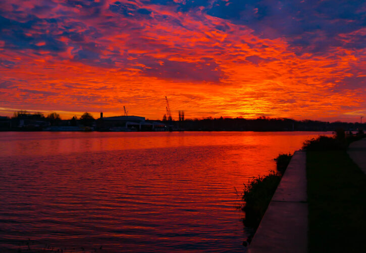 Dramatische Sonnenaufgänge: Wenn der Himmel zum Gemälde wird