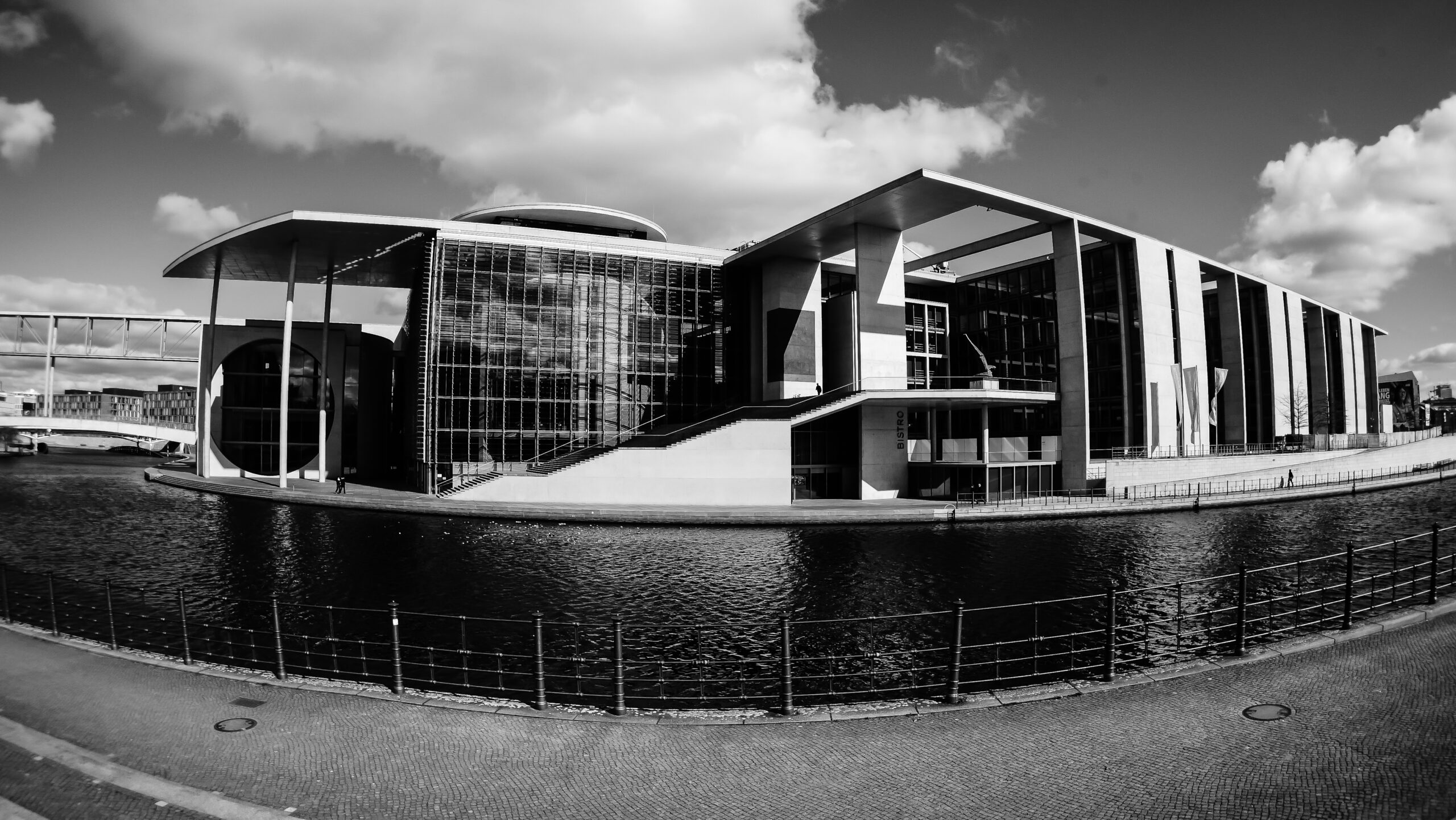 P1070895