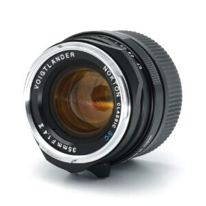 Voigtländer Nokton 35mm 1.4 S.C. VM II für Leica M Vitrinenmodell #*
