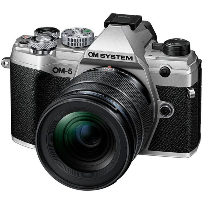 OM SYSTEM OM-5 silber + M.Zuiko ED 12-40mm 2.8 PRO II