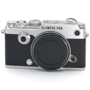 Olympus PEN-F silber Gehäuse Topzustand, nur 1900 Auslösungen #X35363*